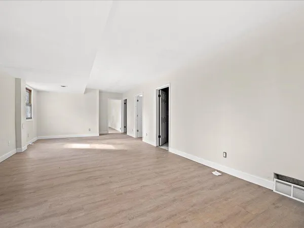 $625,000 | 680 Forest Grove Lane, Brookfield, WI 53005