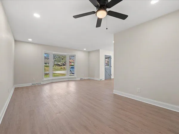 $625,000 | 680 Forest Grove Lane, Brookfield, WI 53005