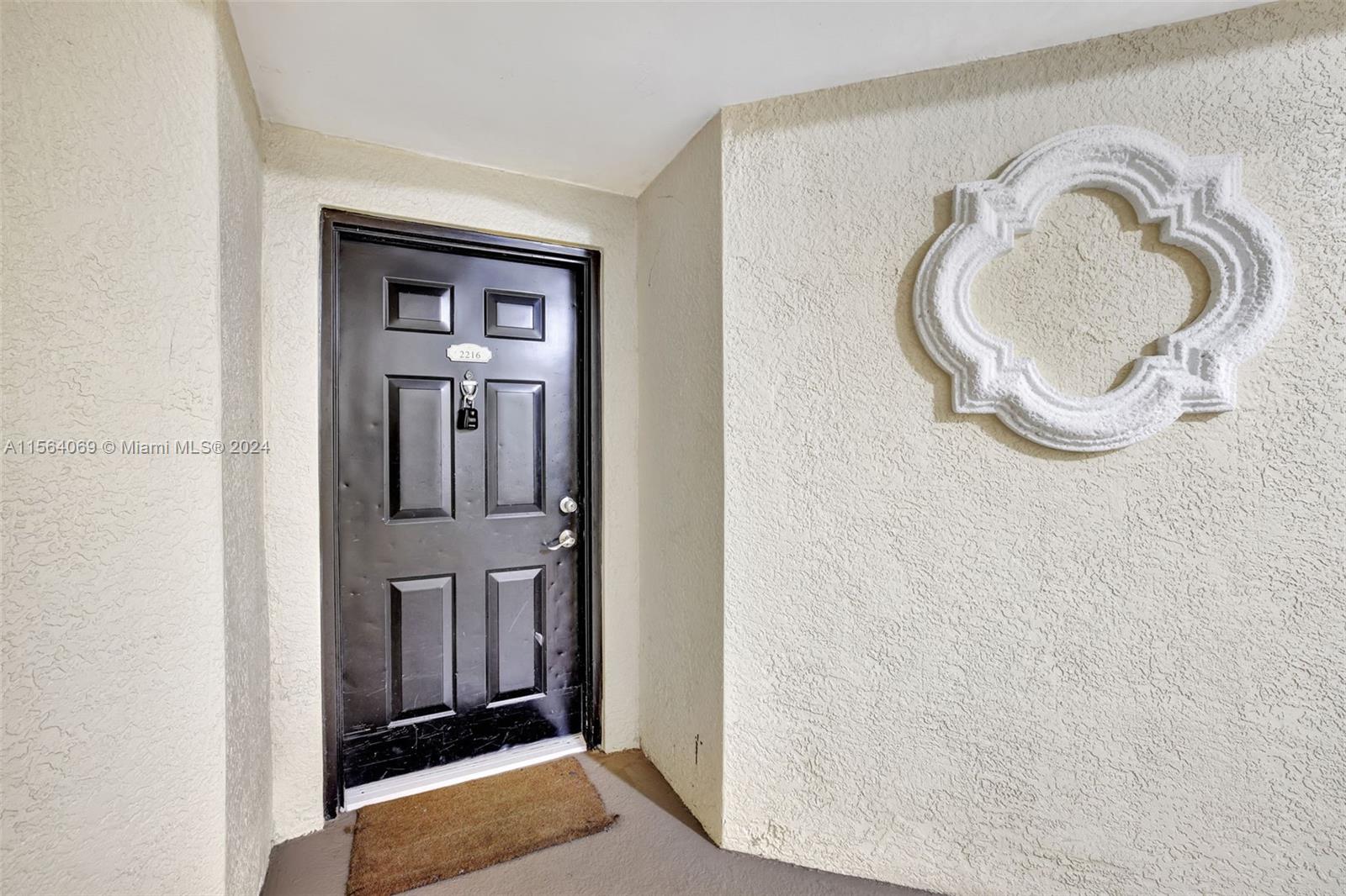 17150 North Bay Road, Unit 2216 Sunny Isles Beach, FL 33160 - Photo 33 of 46 a bathroom with a toilet and a sink