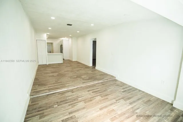 $995,000 | 3045 Southwest 21st Street, Miami, FL 33145