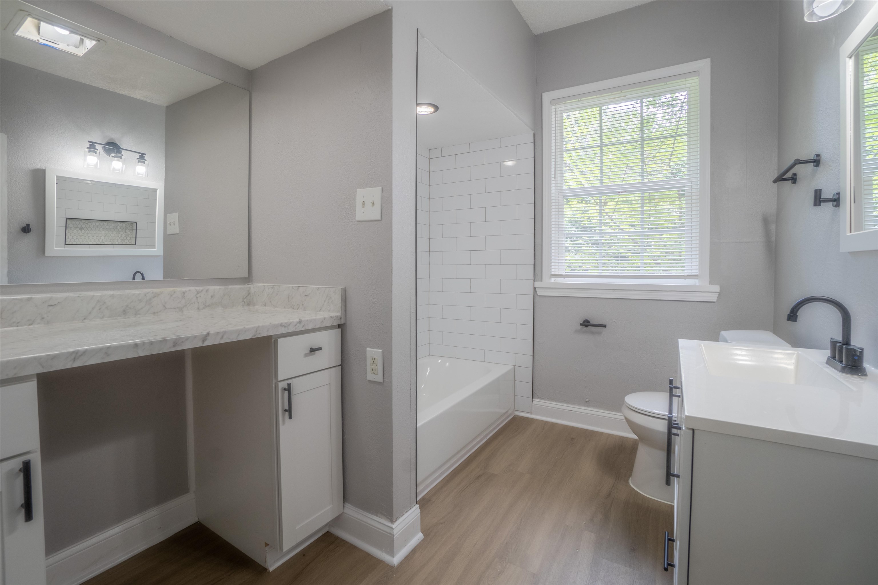 1452 Castalia Street Memphis, TN 38114 - Photo 9 of 24