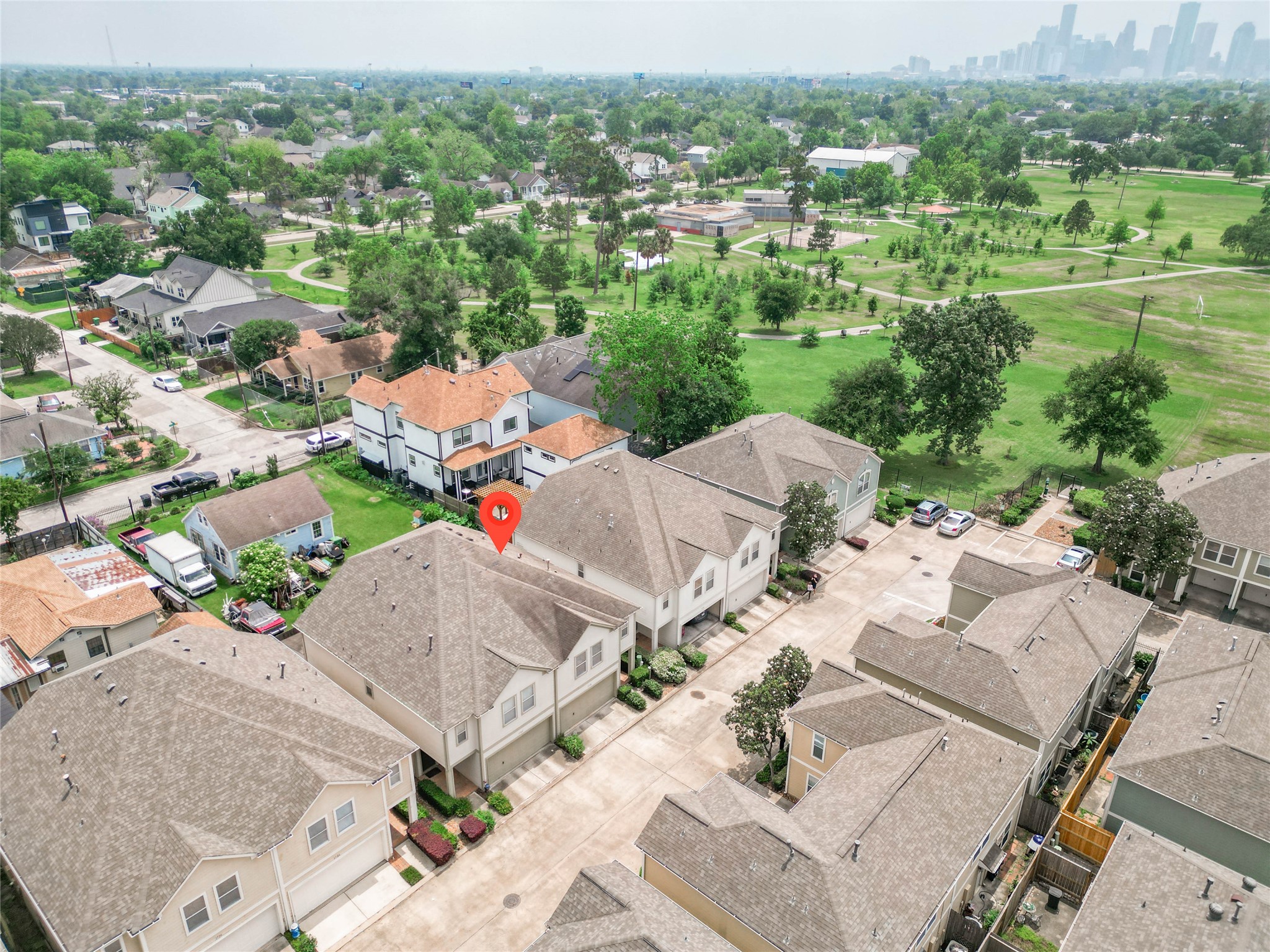 1718 Redwing Ridge Drive Houston, TX 77009 - Photo 27 of 44