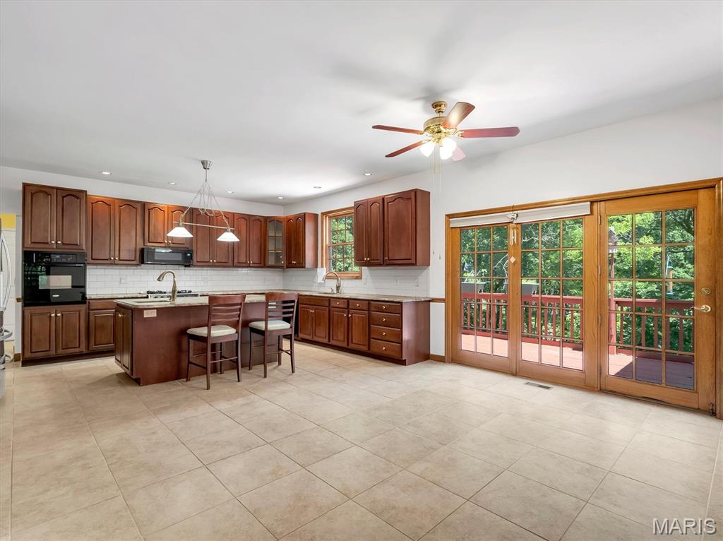 908 North Ballas Road St. Louis, MO 63131 - Photo 8 of 53