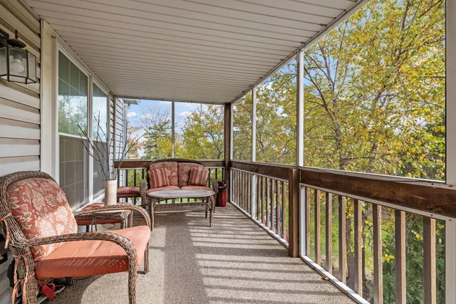 $285,000 | 19778 Chelsea Place, Mokena, IL 60448