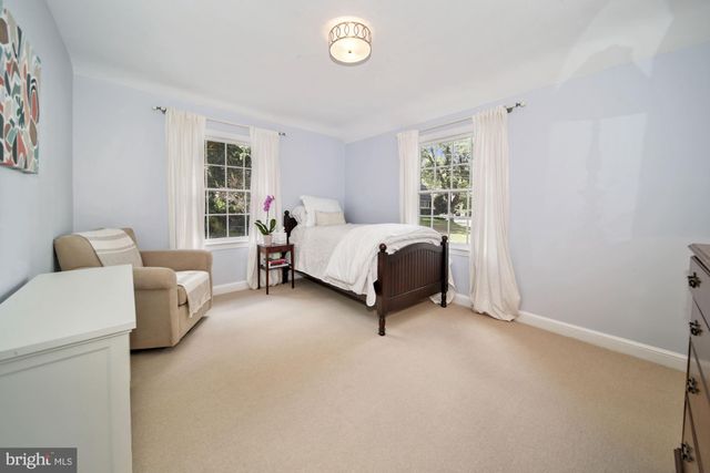 $1,200,000 | 4903 Fort Sumner Drive, Bethesda, MD 20816