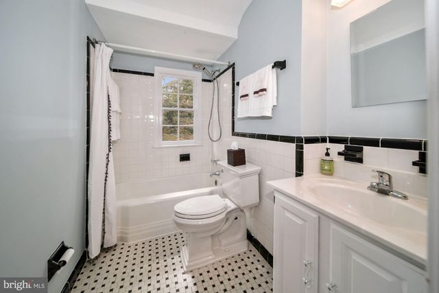 $1,200,000 | 4903 Fort Sumner Drive, Bethesda, MD 20816