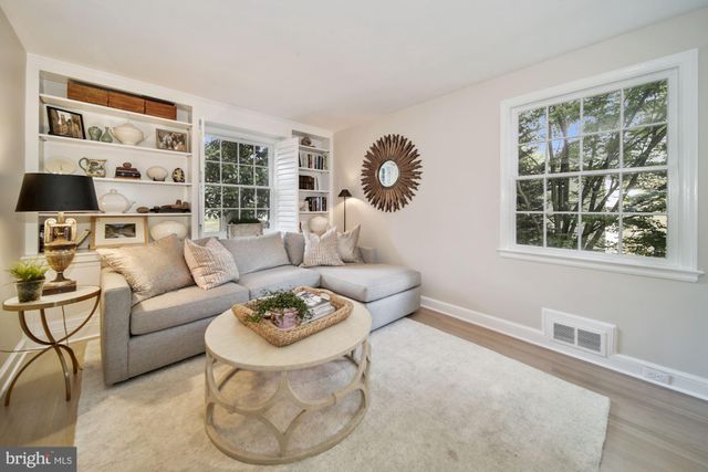 $1,200,000 | 4903 Fort Sumner Drive, Bethesda, MD 20816