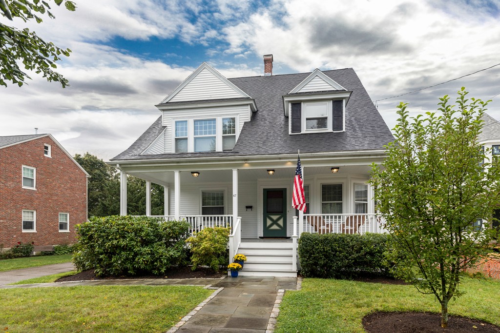 67 Warren Street Needham, MA 02492 - Photo 1 of 30 Gallery Image 1