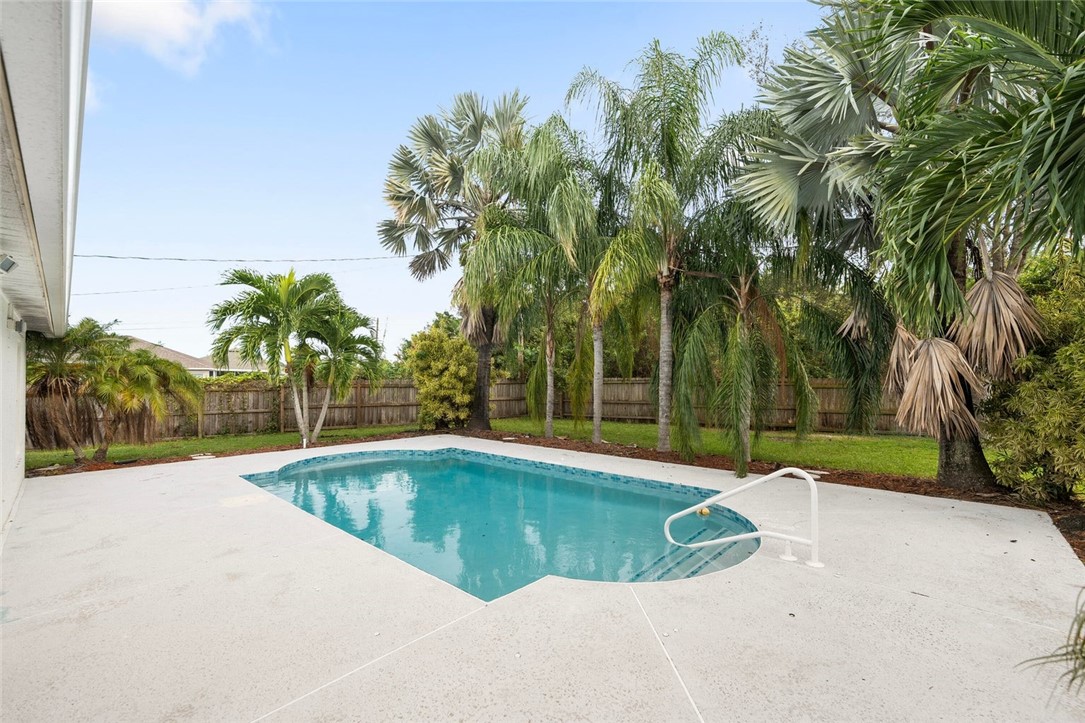 2261 Southeast Merrill Road Port St. Lucie, FL 34952 - Photo 4 of 24 Gallery Image 4