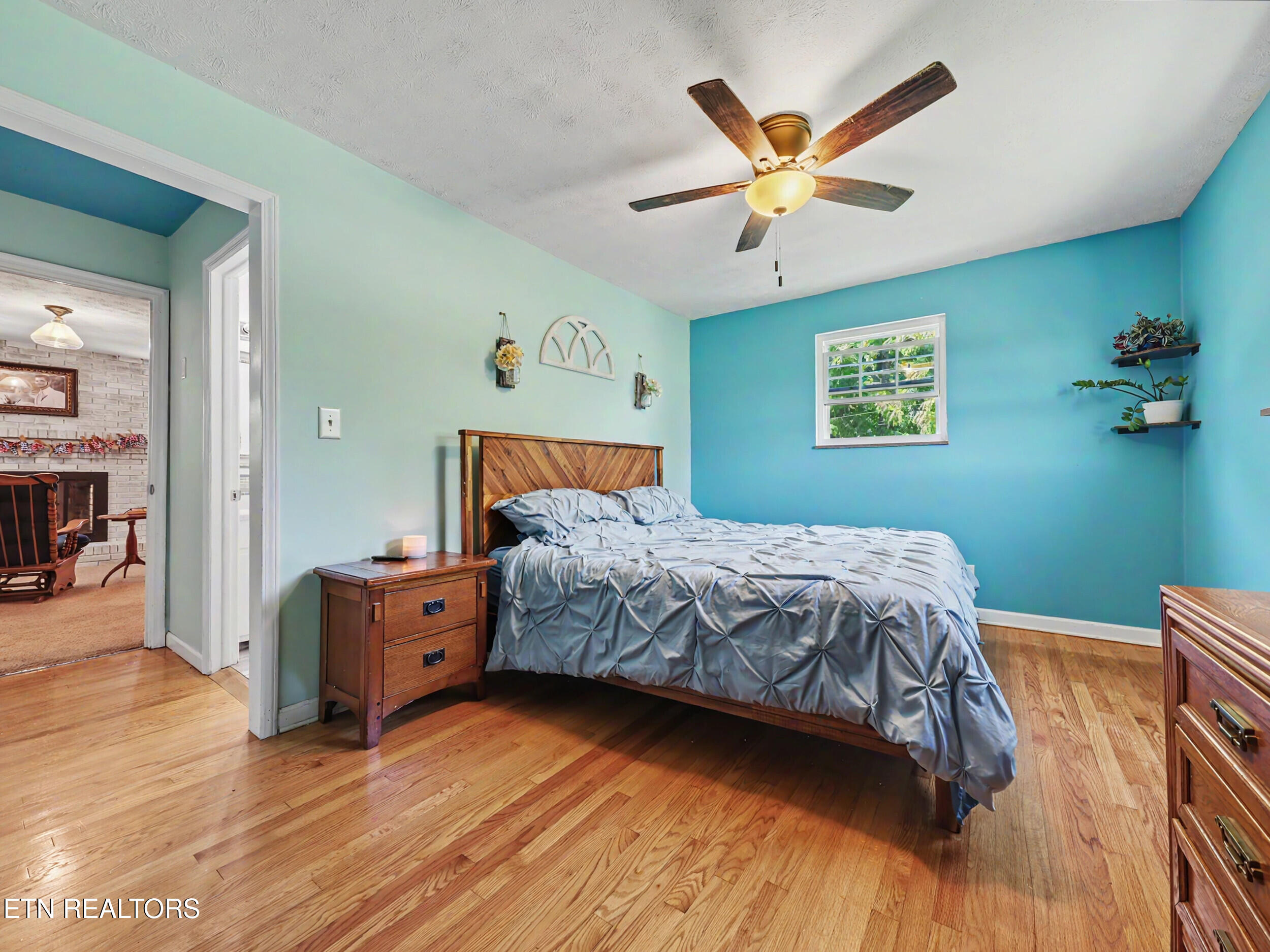 848 Lakeshore Road Talbott, TN 37877 - Photo 27 of 51 Primary bedroom