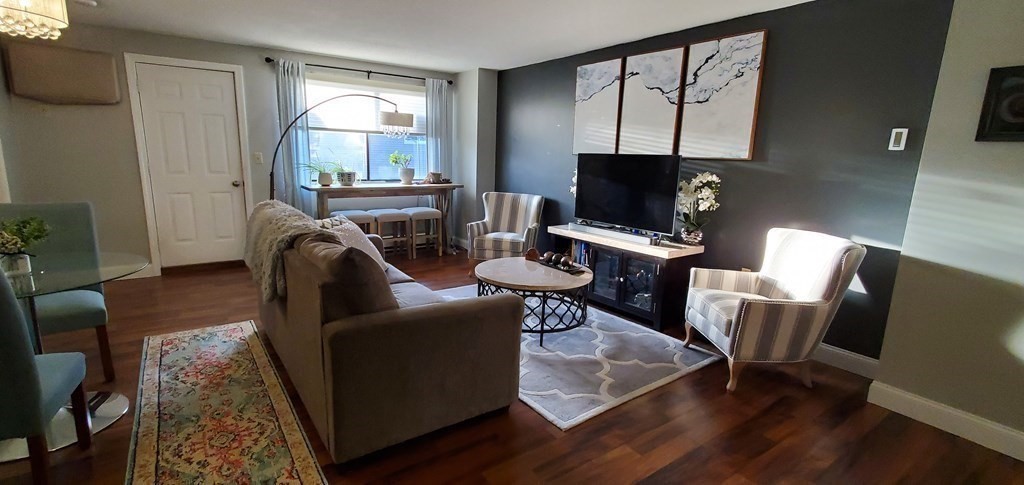 10 Rutledge Street, Unit 2D Worcester, MA 01604 - Photo 3 of 30 Gallery Image 3