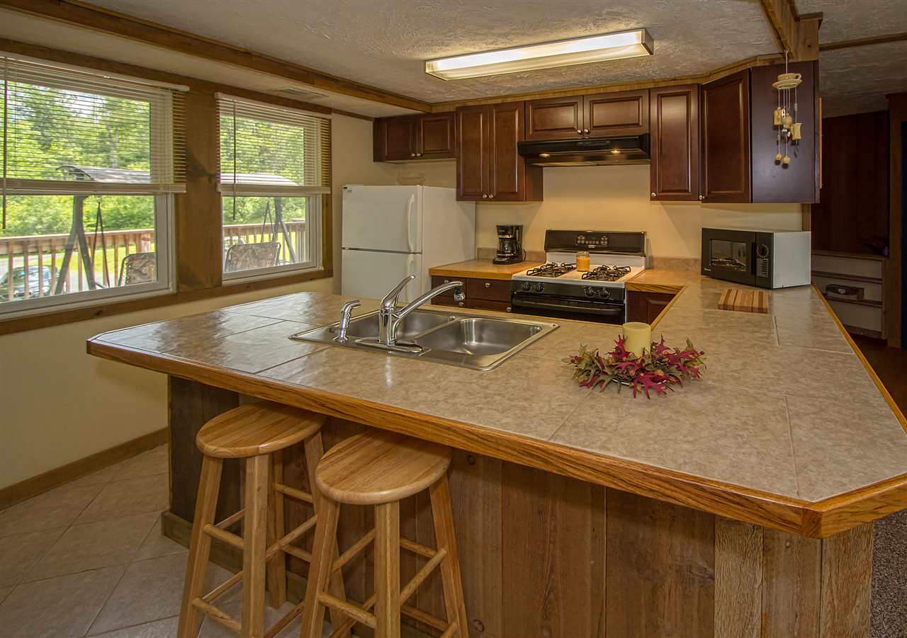 17 Willis Road, Unit #1 Wilmington, VT 05363 - Photo 3 of 12 Gallery Image 3