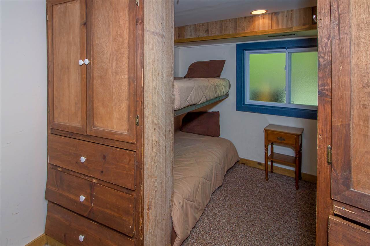 17 Willis Road, Unit #1 Wilmington, VT 05363 - Photo 10 of 12 Gallery Image 10