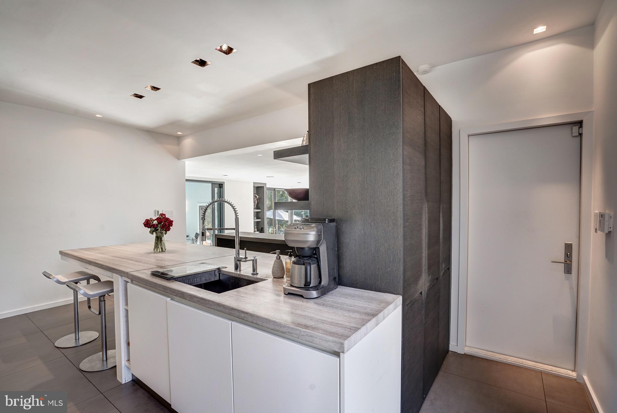 4000 North Ridgeview Road Arlington, VA 22207 - Photo 15 of 67 Gallery Image 15