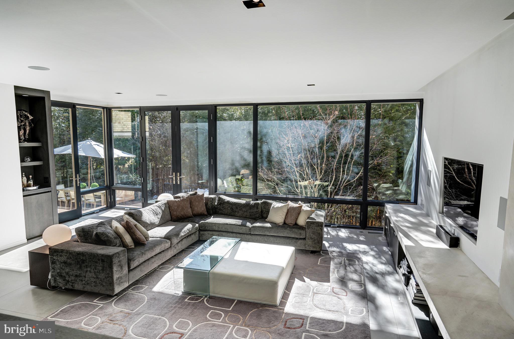 4000 North Ridgeview Road Arlington, VA 22207 - Photo 18 of 67 Gallery Image 18
