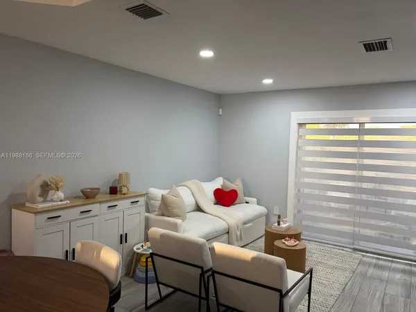 $2,900 | 14113 Southwest 120th Court, Unit 416, Miami, FL 33186