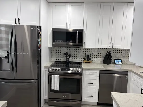 $2,900 | 14113 Southwest 120th Court, Unit 416, Miami, FL 33186