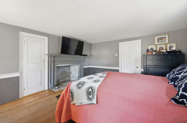 $349,900 | 70 White Mountain Highway, Tamworth, NH 03817