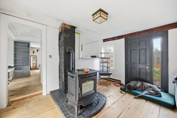 $349,900 | 70 White Mountain Highway, Tamworth, NH 03817