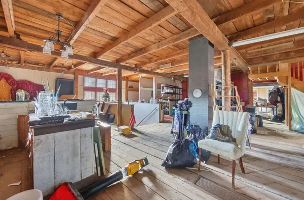 $349,900 | 70 White Mountain Highway, Tamworth, NH 03817