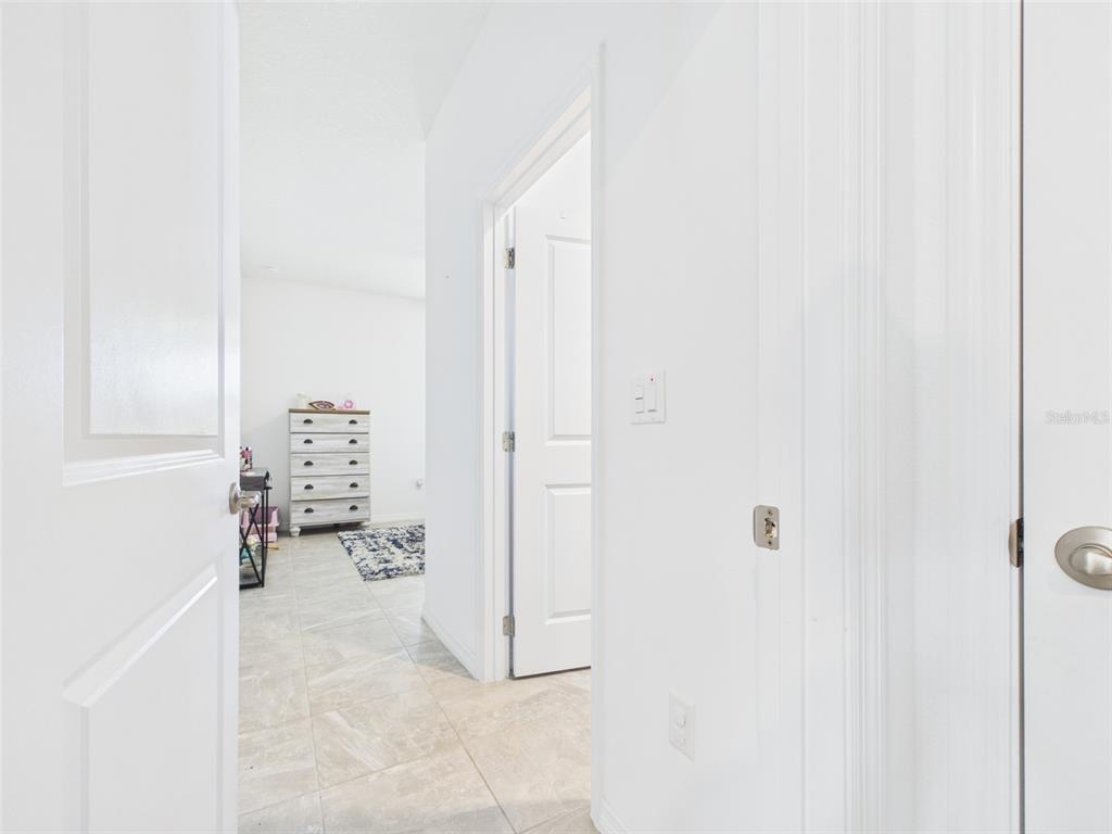 7251 Southwest 60th Lane Ocala, FL 34474 - Photo 8 of 32