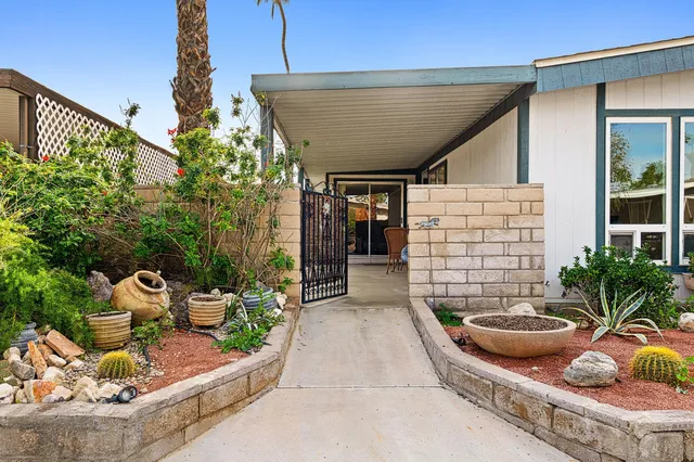 $300,000 | 138 Piccadilly Street, Rancho Mirage, CA 92270