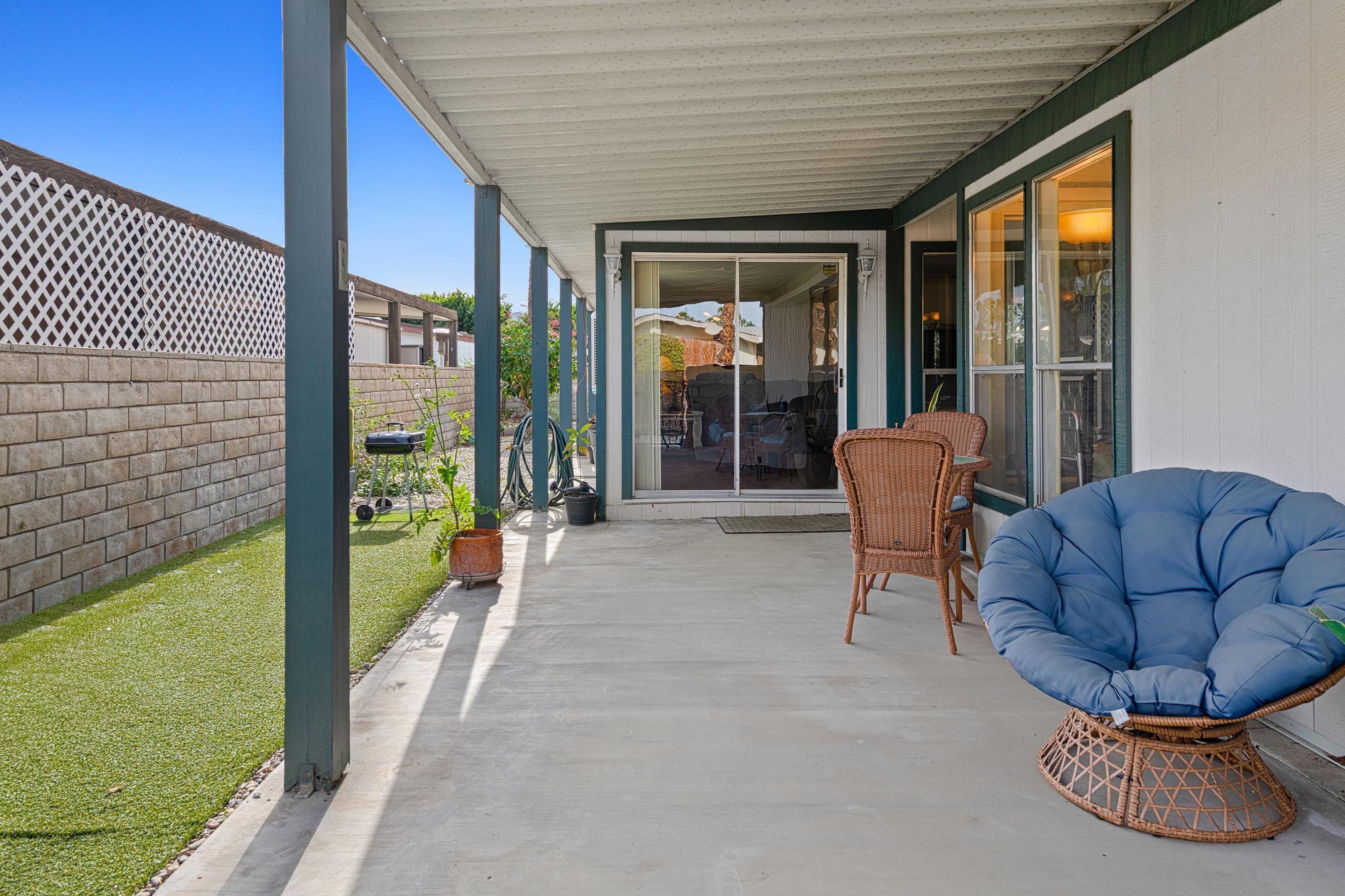 138 Piccadilly Street Rancho Mirage, CA 92270 - Photo 4 of 39 0409