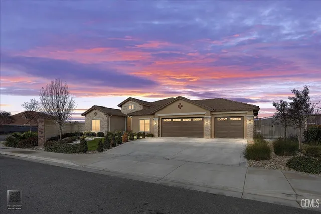 $730,000 | Undisclosed Address, Bakersfield, CA 93314
