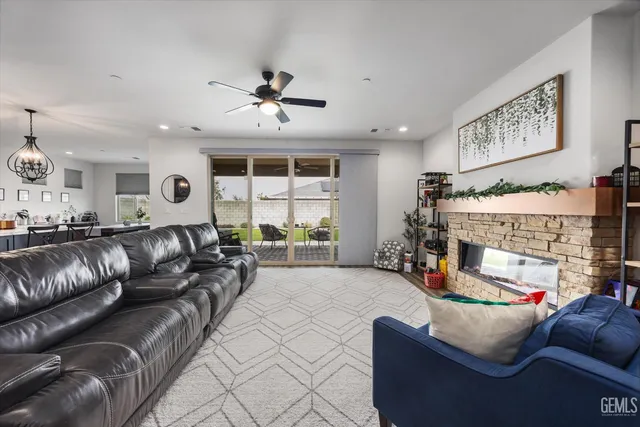 $730,000 | Undisclosed Address, Bakersfield, CA 93314