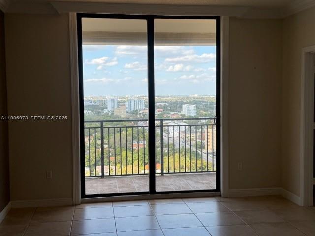 888 Douglas Road, Unit PH11 Coral Gables, FL 33134 - Photo 6 of 31