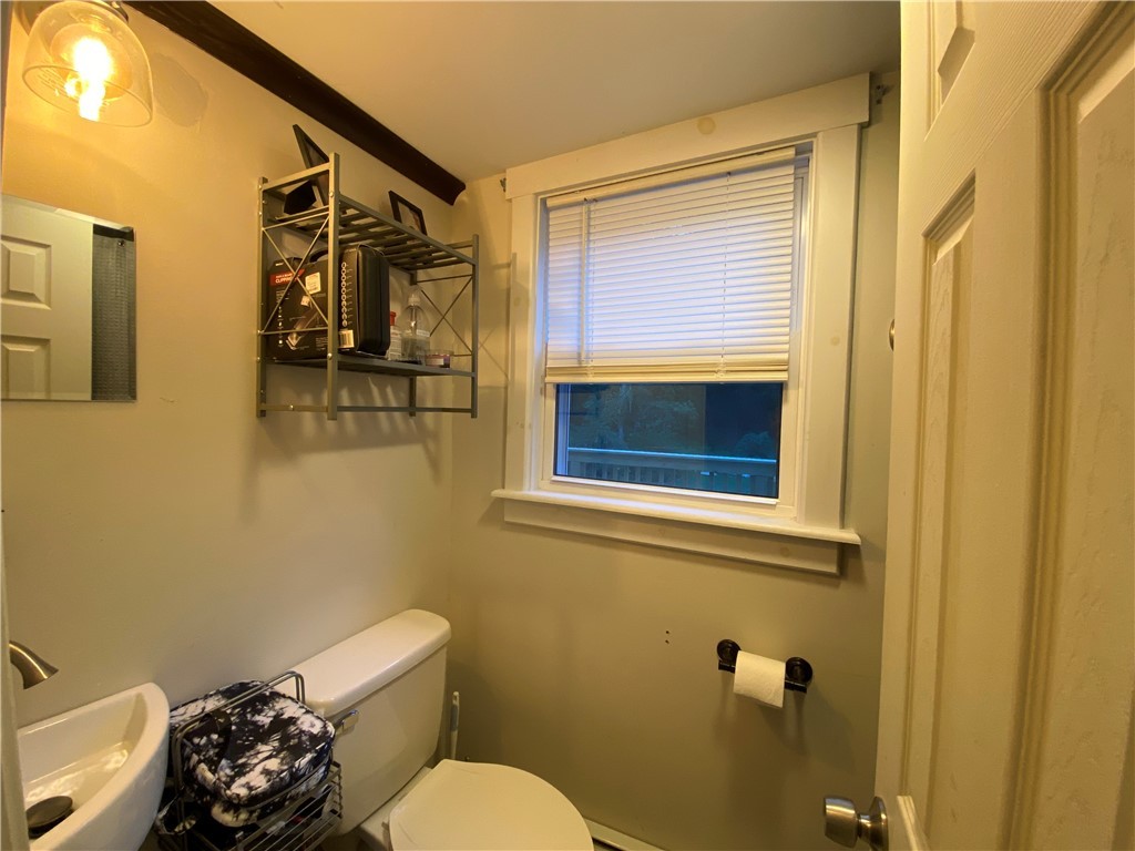 291 Snake Hill Road Glocester, RI 02857 - Photo 1 of 25