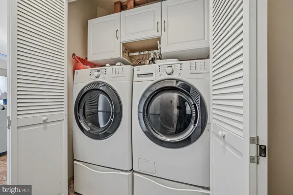 $349,000 | 30 Charles Drive, New Castle, DE 19720