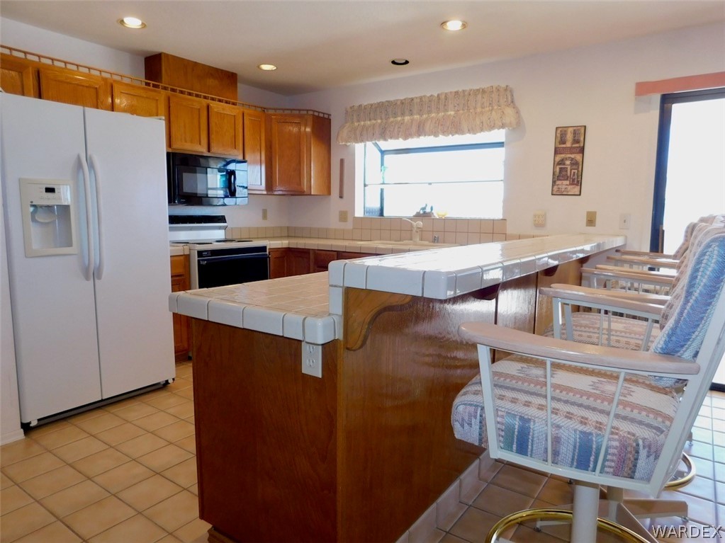 837 Warren Road Bullhead City, AZ 86429 - Photo 8 of 35 Gallery Image 8