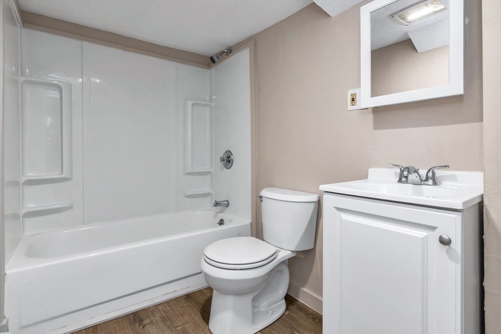 153 Union Street, Unit B Lawrence, MA 01841 - Photo 8 of 13