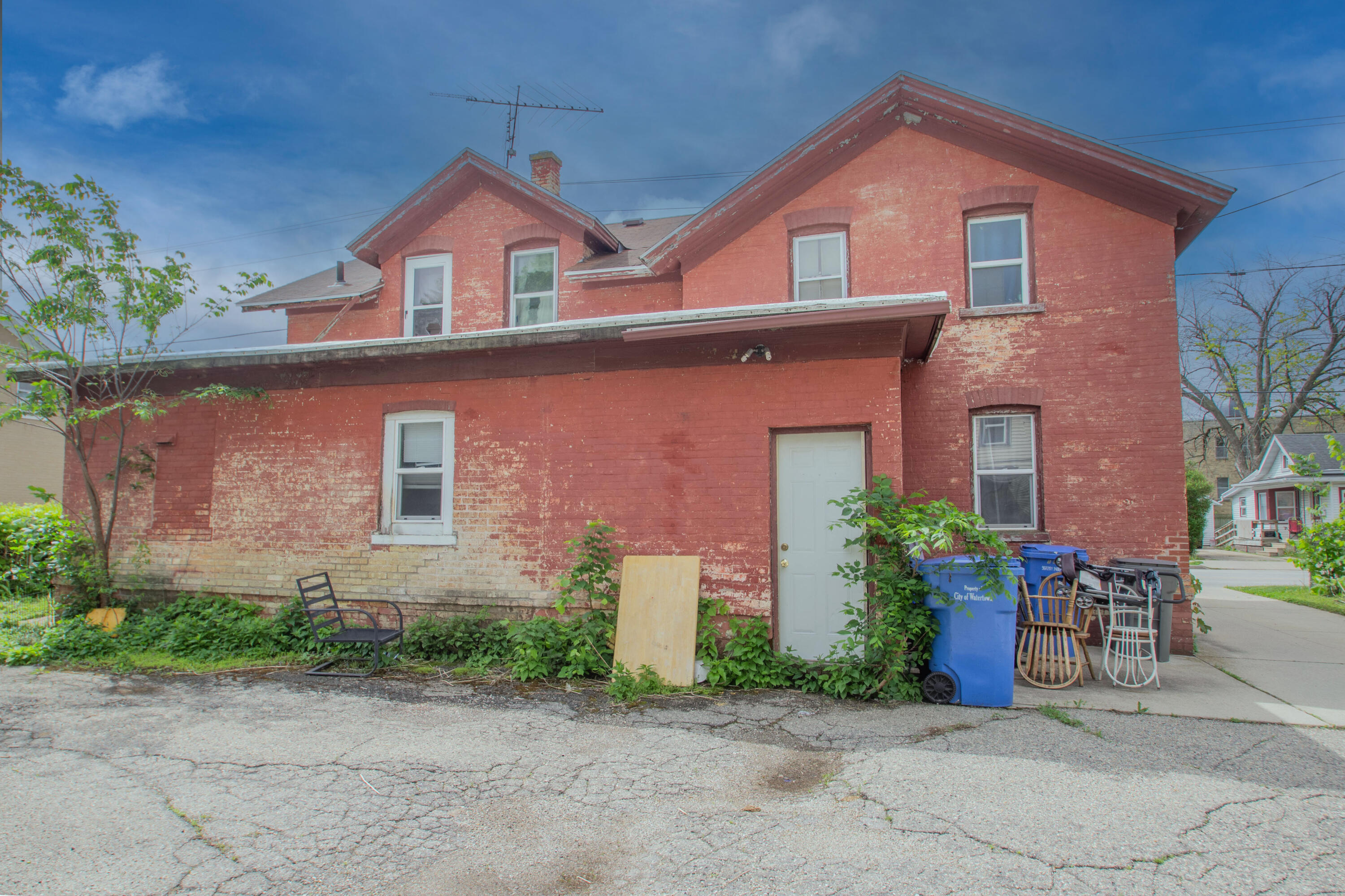 504 East Division Street, Unit 506 Watertown, WI 53098 - Photo 4 of 5 504 E Division Street