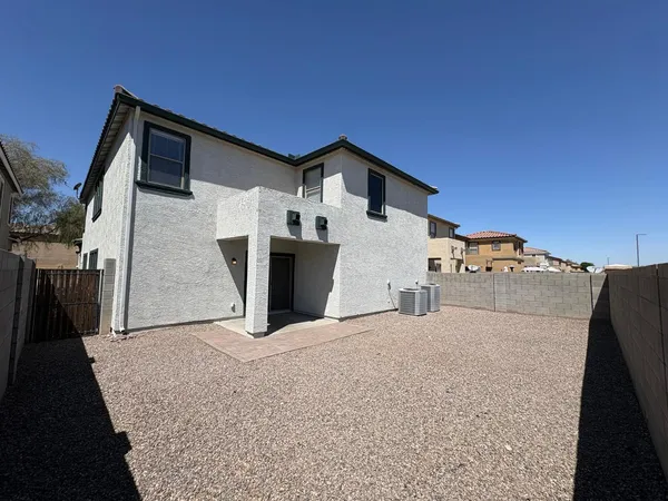 $2,065 | 17325 North 185th Drive, Surprise, AZ 85374