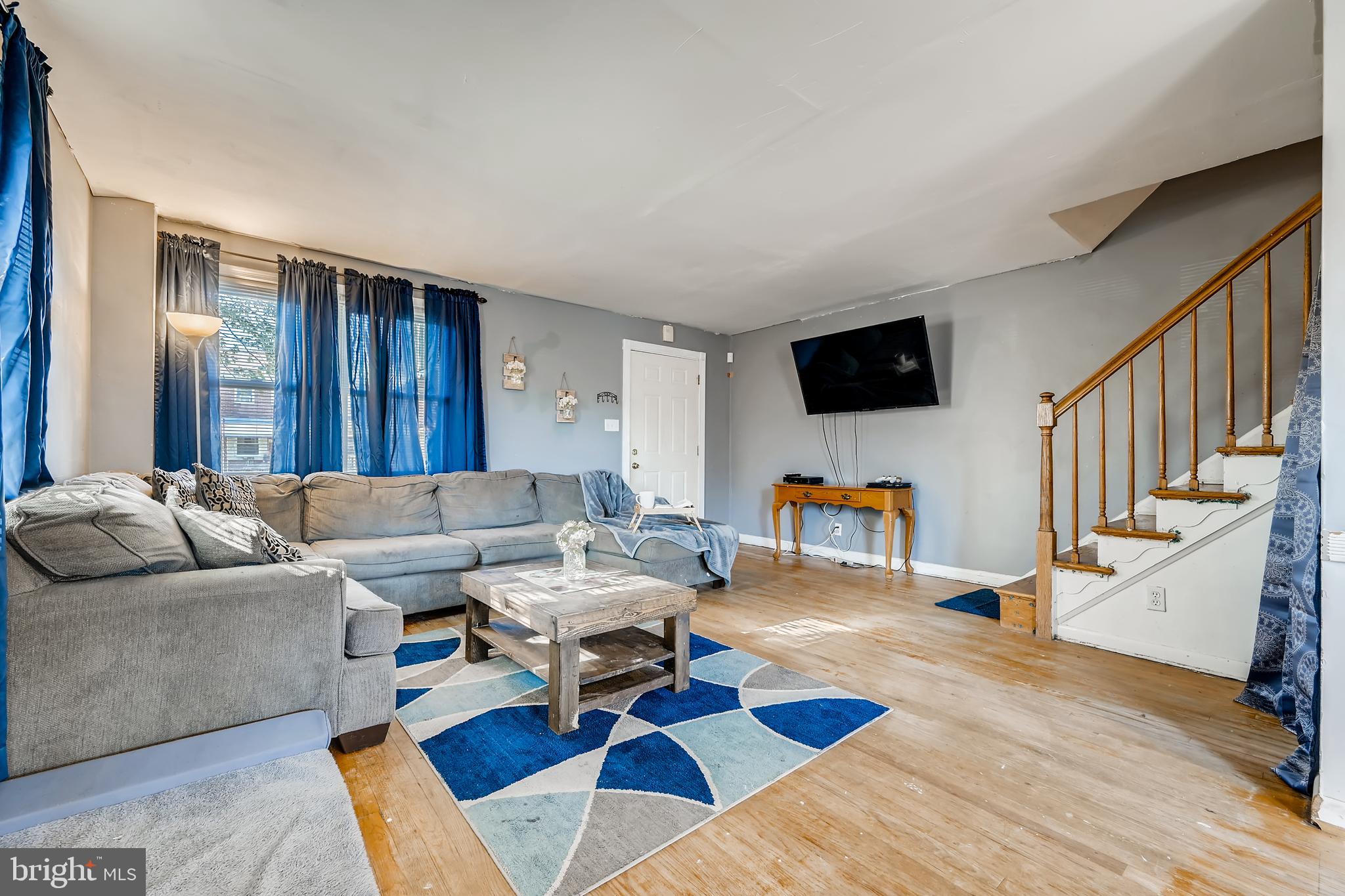 2108 Graythorn Road Baltimore, MD 21220 - Photo 4 of 11