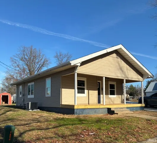 $118,900 | 748 Oak Street, Bicknell, IN 47512