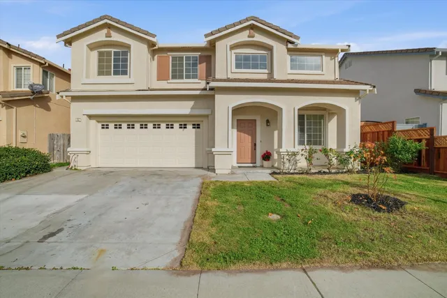 $699,900 | 2957 Dixon Court, Tracy, CA 95377