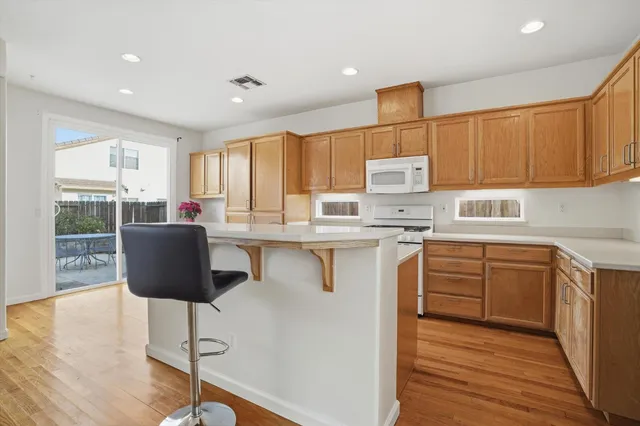 $699,900 | 2957 Dixon Court, Tracy, CA 95377