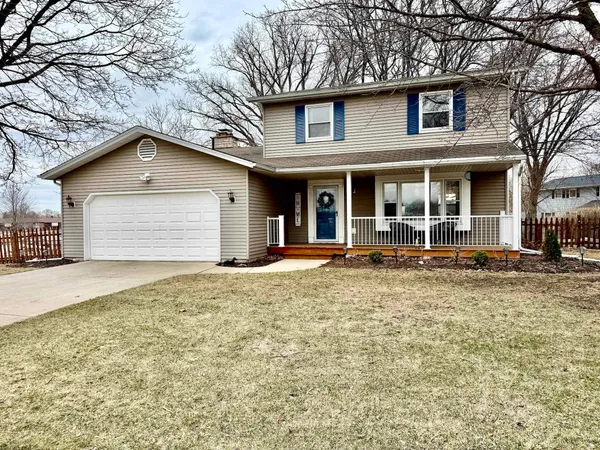 $319,900 | 283 Old Pioneer Road, Fond du Lac, WI 54935