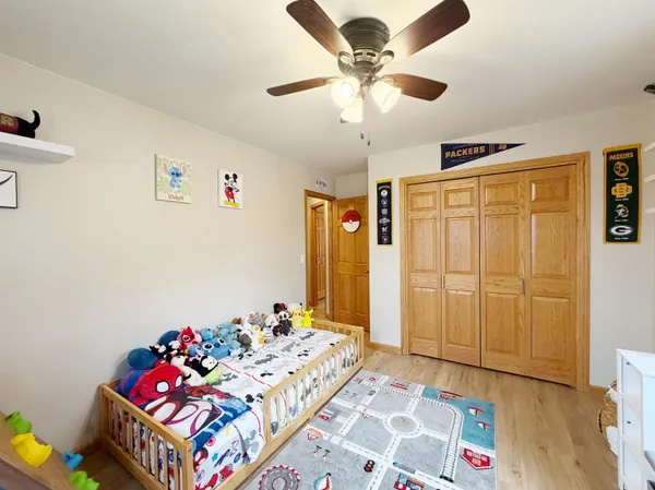 $319,900 | 283 Old Pioneer Road, Fond du Lac, WI 54935