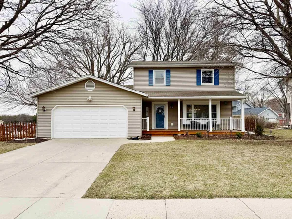 $319,900 | 283 Old Pioneer Road, Fond du Lac, WI 54935