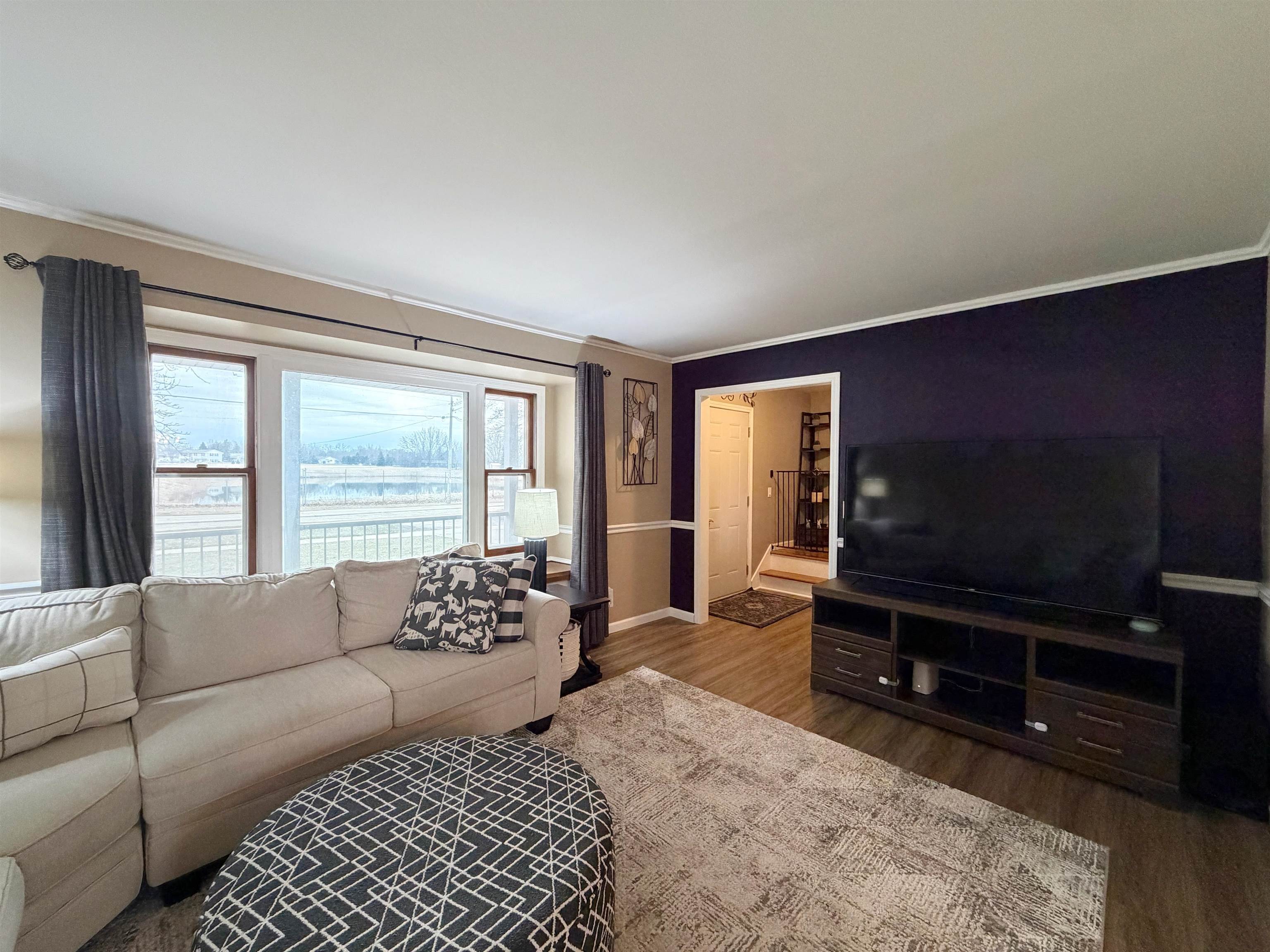 283 Old Pioneer Road Fond du Lac, WI 54935 - Photo 4 of 45