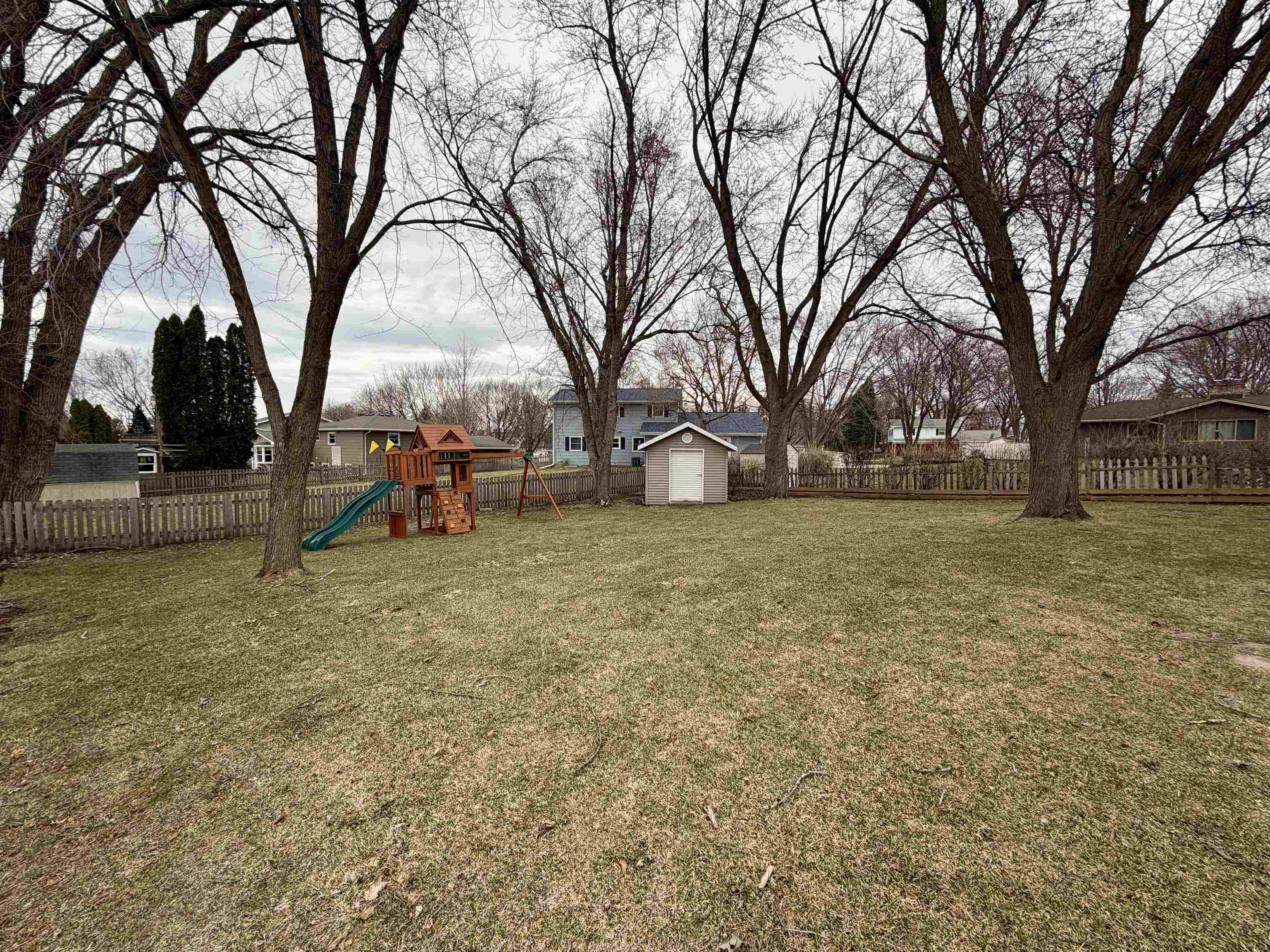 283 Old Pioneer Road Fond du Lac, WI 54935 - Photo 41 of 45