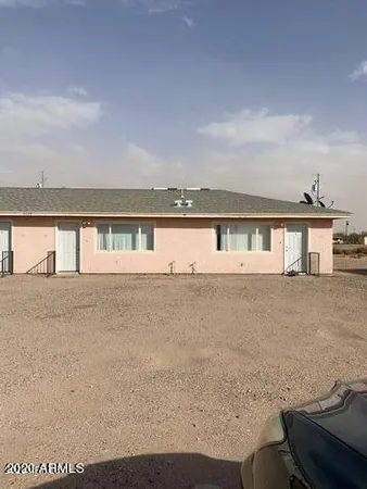 $895 | 4015 North Montezuma Drive, Unit D, Eloy, AZ 85131