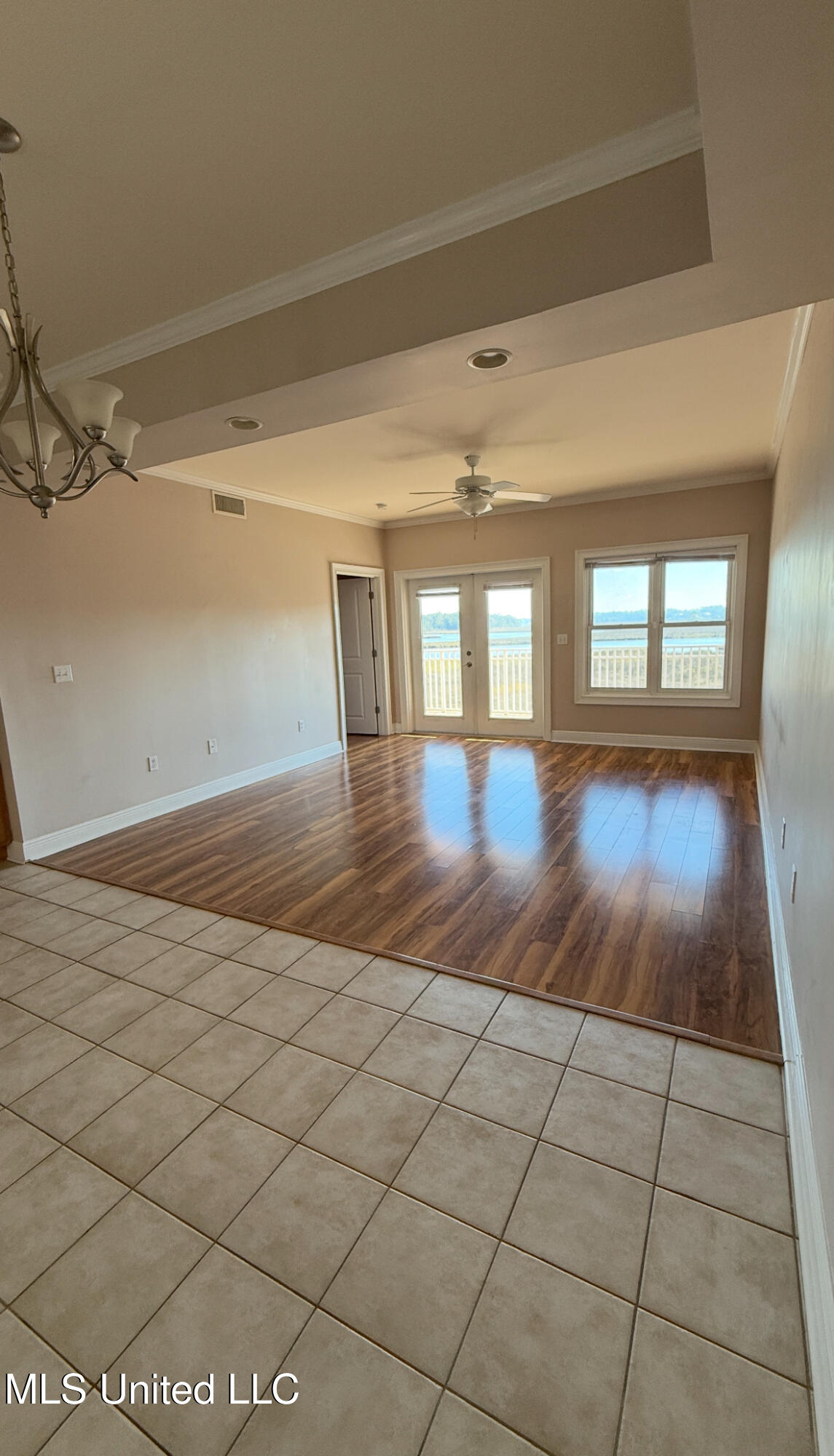 623 Camellia Pointe Boulevard, Unit 623 Ocean Springs, MS 39564 - Photo 8 of 18 IMG_9429