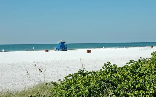 $6,500 | 1250 North Portofino Drive, Unit M301, Sarasota, FL 34242