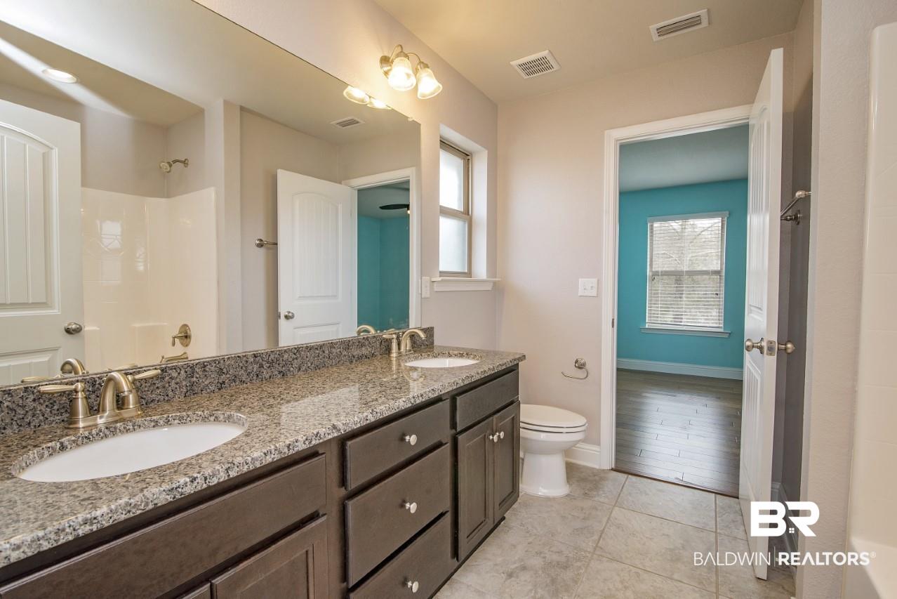 248 Hawthorne Circle Fairhope, AL 36532 - Photo 21 of 33
