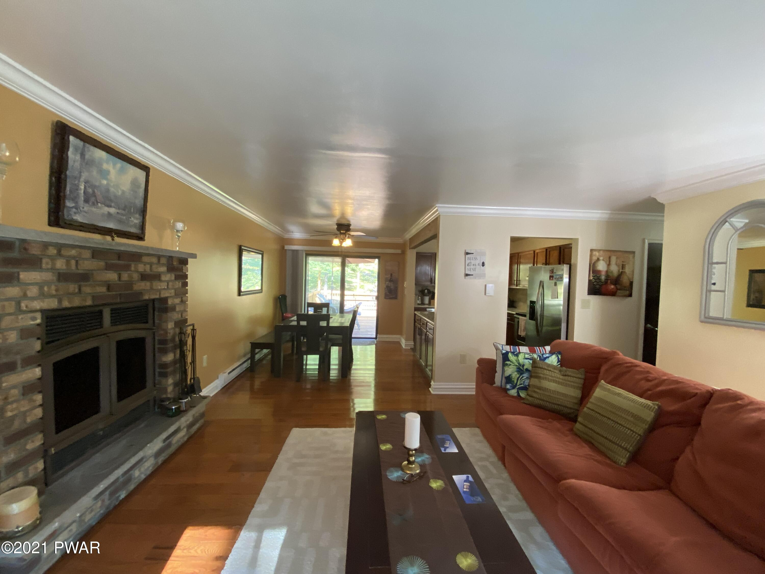 118 Weasel Road Dingmans Ferry, PA 18328 - Photo 5 of 31 Living Room